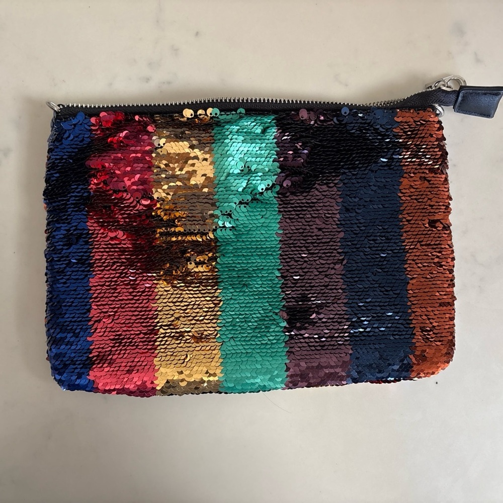 Chelsea 28 Sequin Clutch With Interior Pockets. Perfect For A Night Out